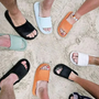 Exprimez Votre Style avec les Sandales CareShy⹠: Des Couleurs pour Tous les Goûts