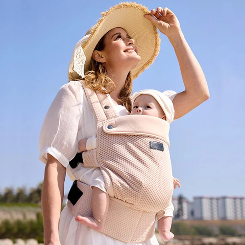 Porte-bébé bébé et maman 