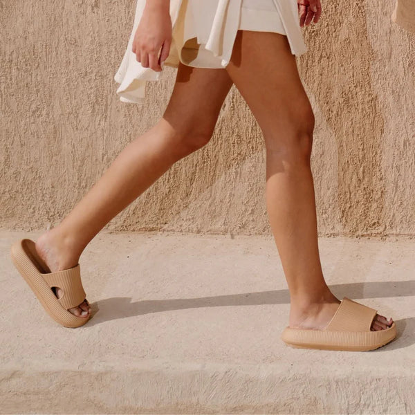 sandales pour homme et femme couleur beige